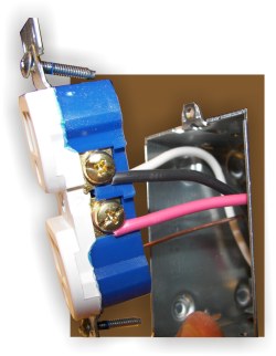 Wiring A Switched Outlet Wiring Diagram – Power To Receptacle from www.easy-do-it-yourself-home-improvements.com